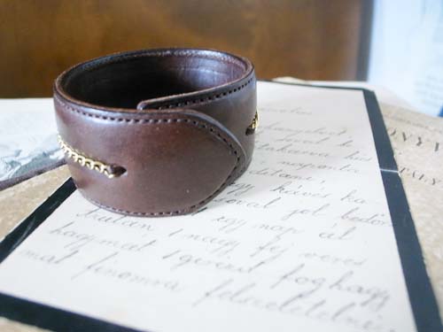 レザーバングル