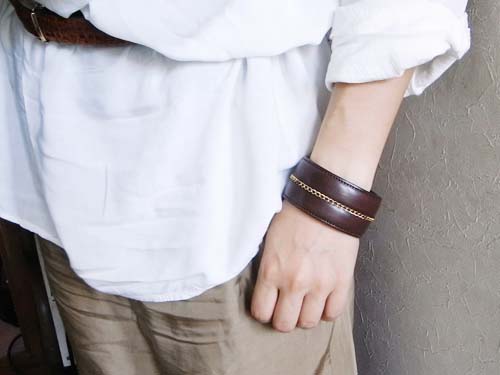 レザーバングル