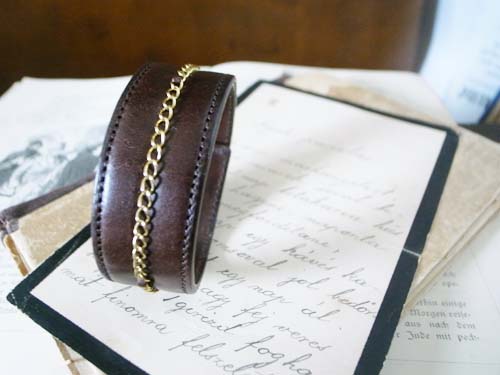 レザーバングル