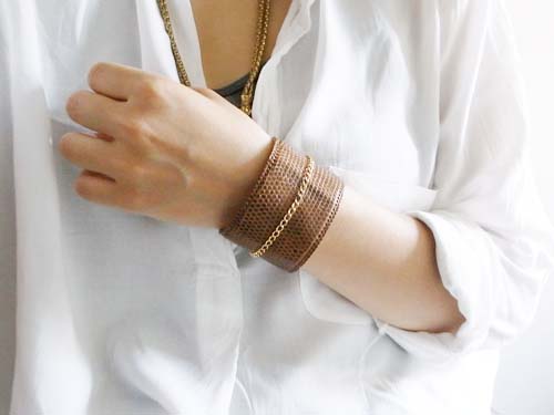 レザーバングル