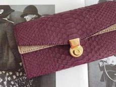 パイソン長財布