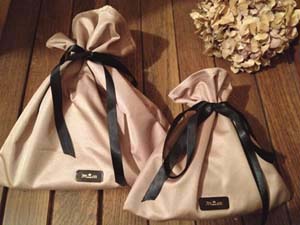 ギフトラッピング