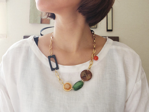 レザーブレスレット