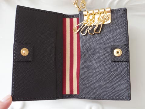 レザーブレスレット