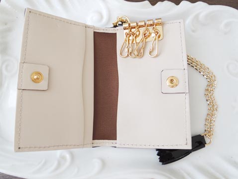 レザーブレスレット