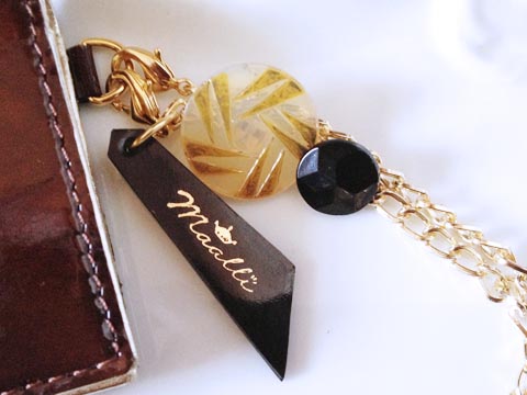 レザーブレスレット