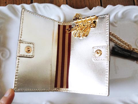 レザーブレスレット