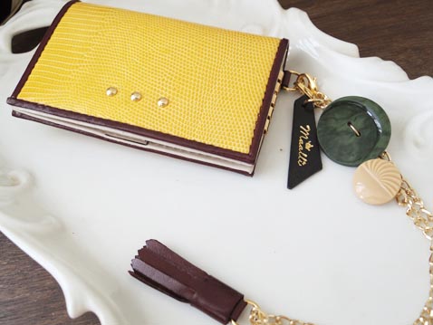 レザーブレスレット