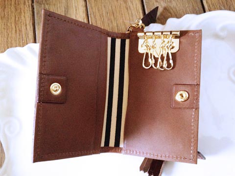 レザーブレスレット