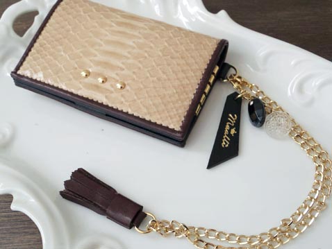 レザーブレスレット