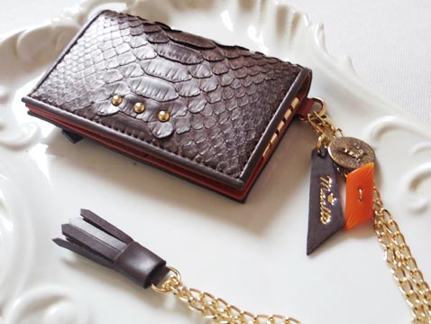 レザーブレスレット