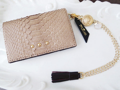 小銭入れ付きキーケース