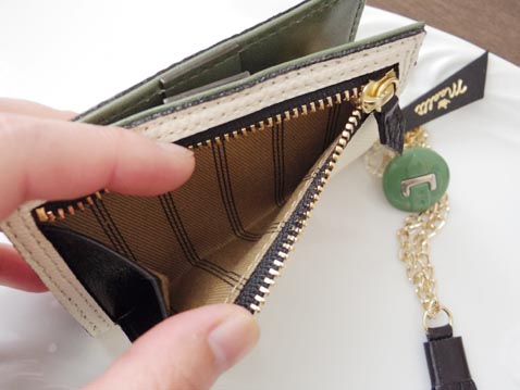 レザーブレスレット