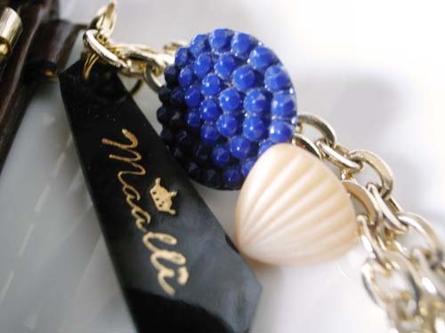 レザーブレスレット