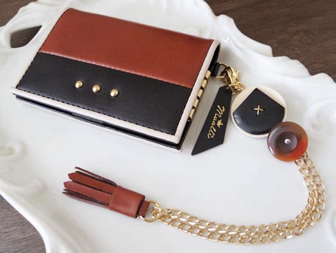 レザーブレスレット