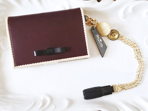 小銭入れ付きキーケース