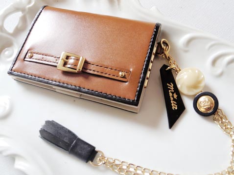 レザーブレスレット