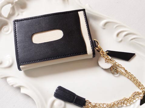 レザーブレスレット