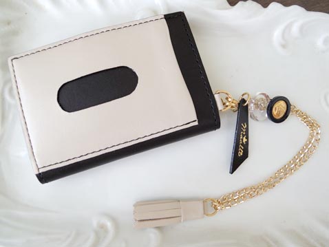 レザーブレスレット