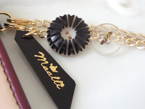 レザーブレスレット