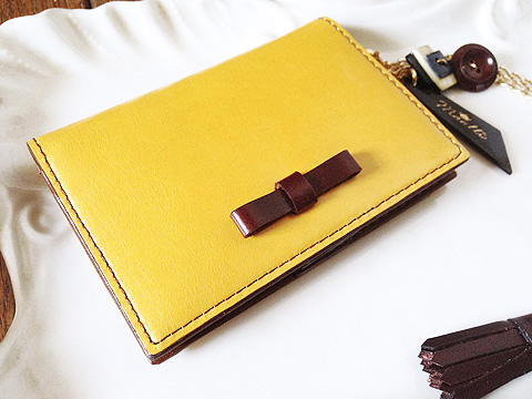 レザーブレスレット