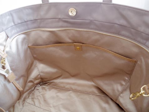 レザー、チェーン、ナイロンショルダーバッグ