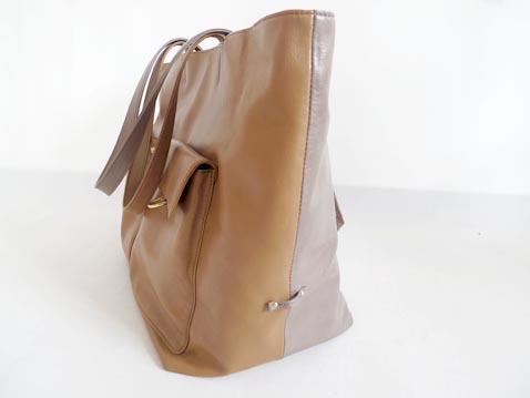 レザー、チェーン、ナイロンショルダーバッグ