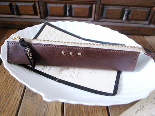 レザーブレスレット