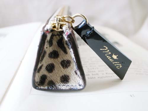 レザーブレスレット