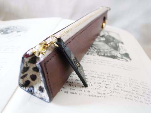 レザーブレスレット