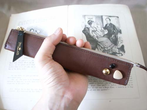 レザーブレスレット