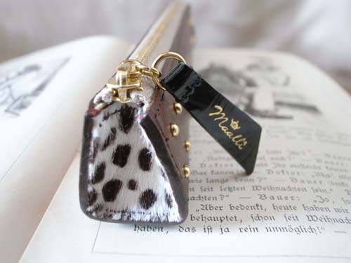 レザーブレスレット