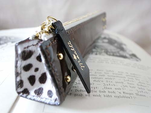 レザーブレスレット