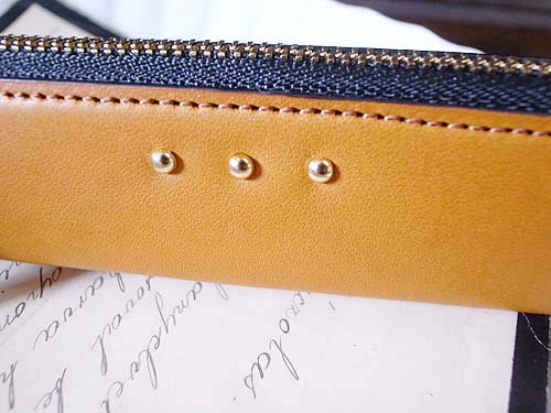 レザーブレスレット