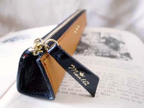 レザーブレスレット