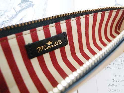 レザーブレスレット