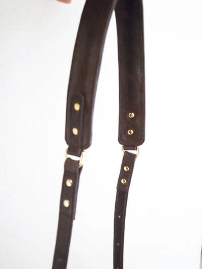 ハンドメイドレザーショルダーバッグ