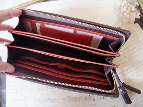 ファスナーウォレット