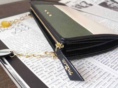 ファスナーウォレット