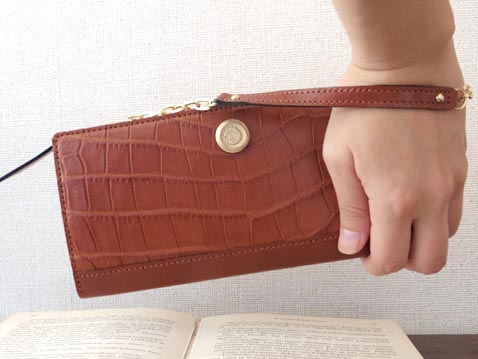 ファスナーウォレット