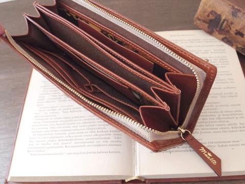 ファスナーウォレット