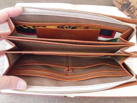 ファスナーウォレット