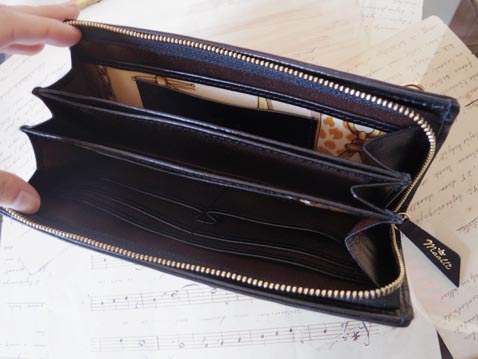 ファスナーウォレット