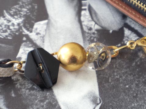 ファスナーウォレット