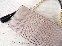 ヘビ革ファスナーウォレット