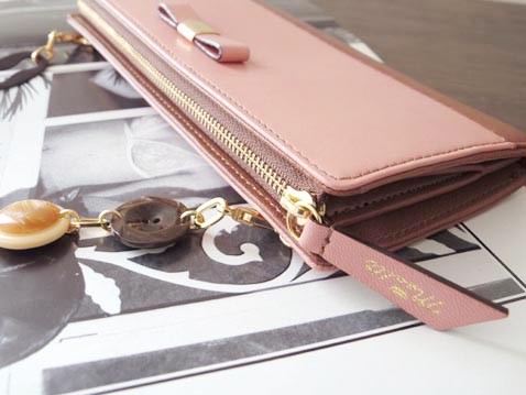 ファスナーウォレット