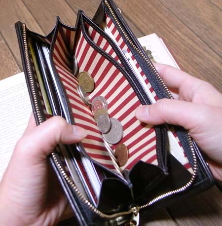 コンパクト財布４