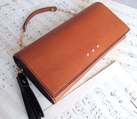 機能的な長財布１１