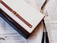 バイカラーのお財布バッグ